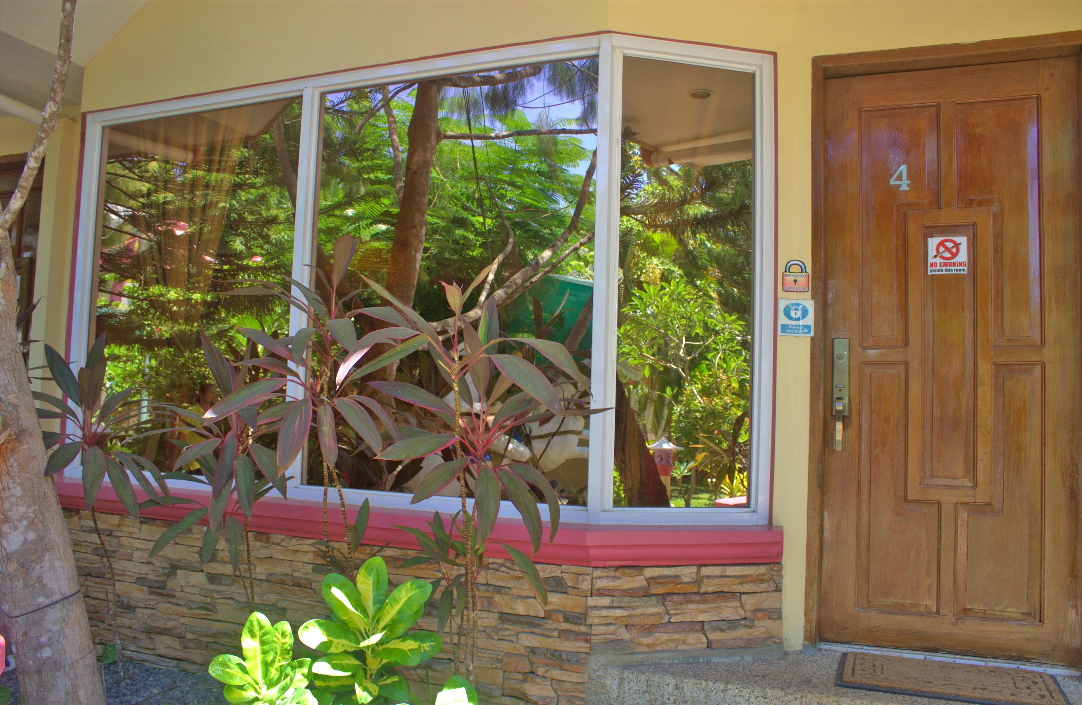 Deep Forest Garden Hotel Puerto Princesa Luaran gambar
