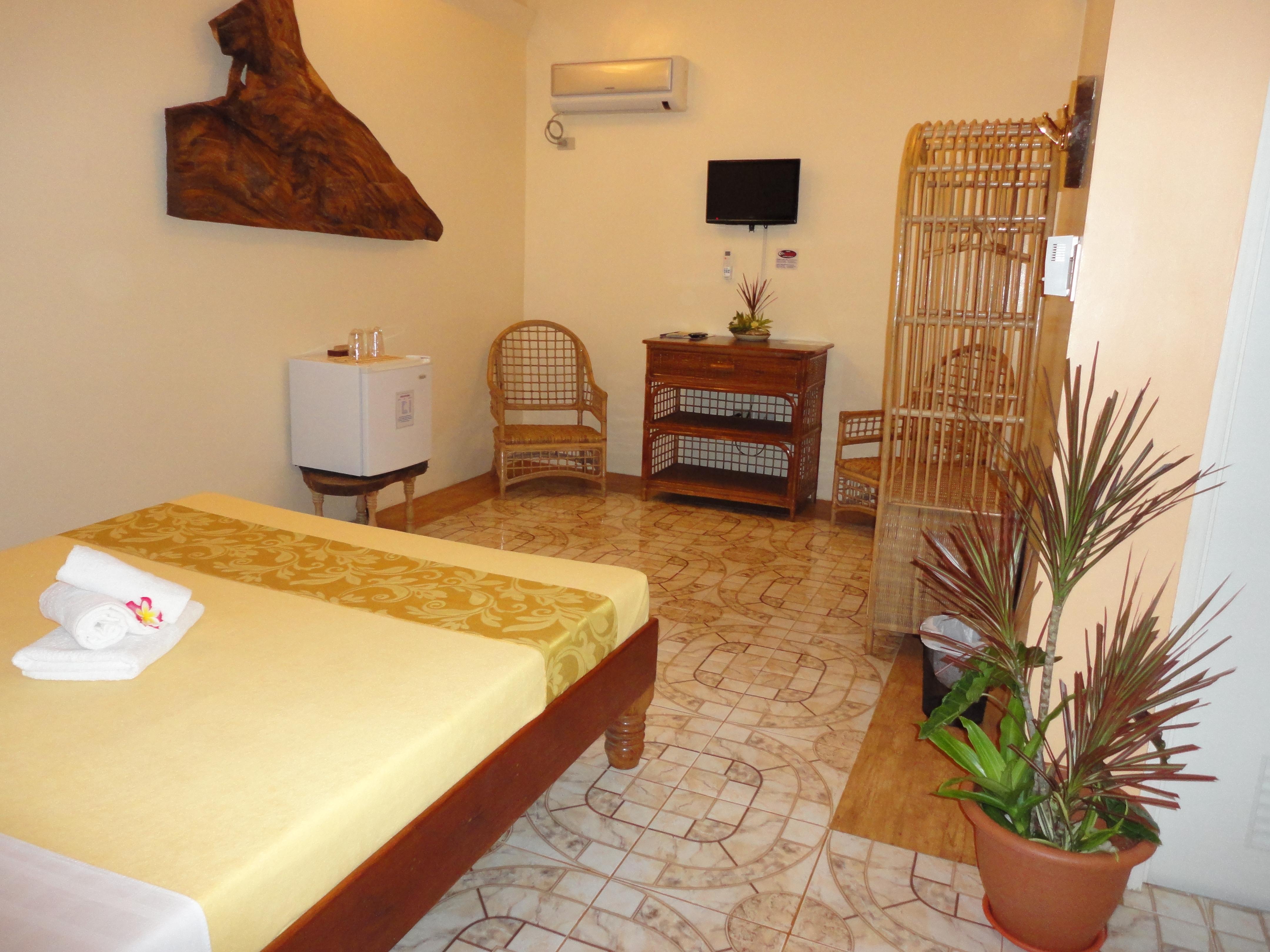 Deep Forest Garden Hotel Puerto Princesa Luaran gambar
