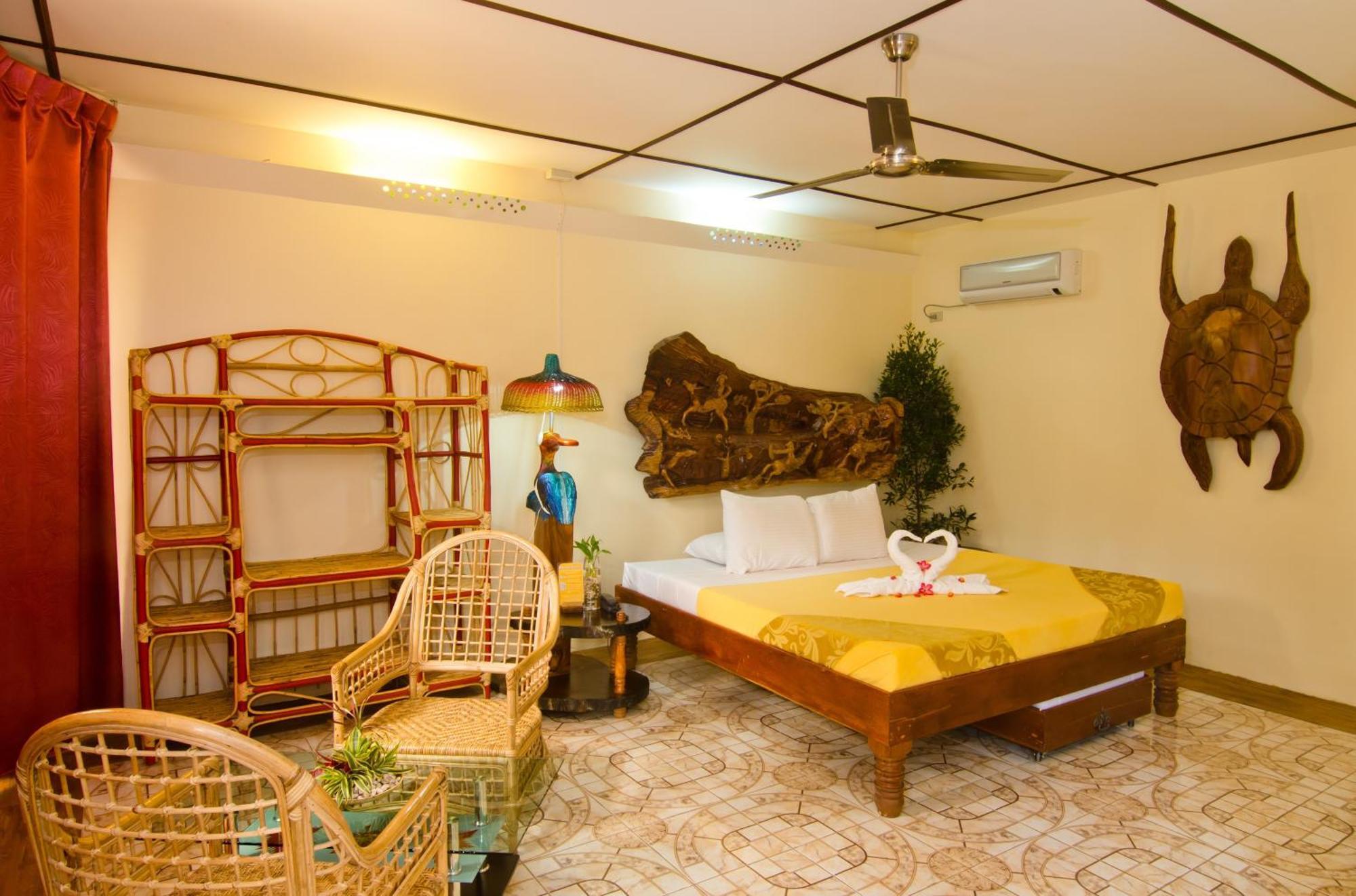 Deep Forest Garden Hotel Puerto Princesa Luaran gambar