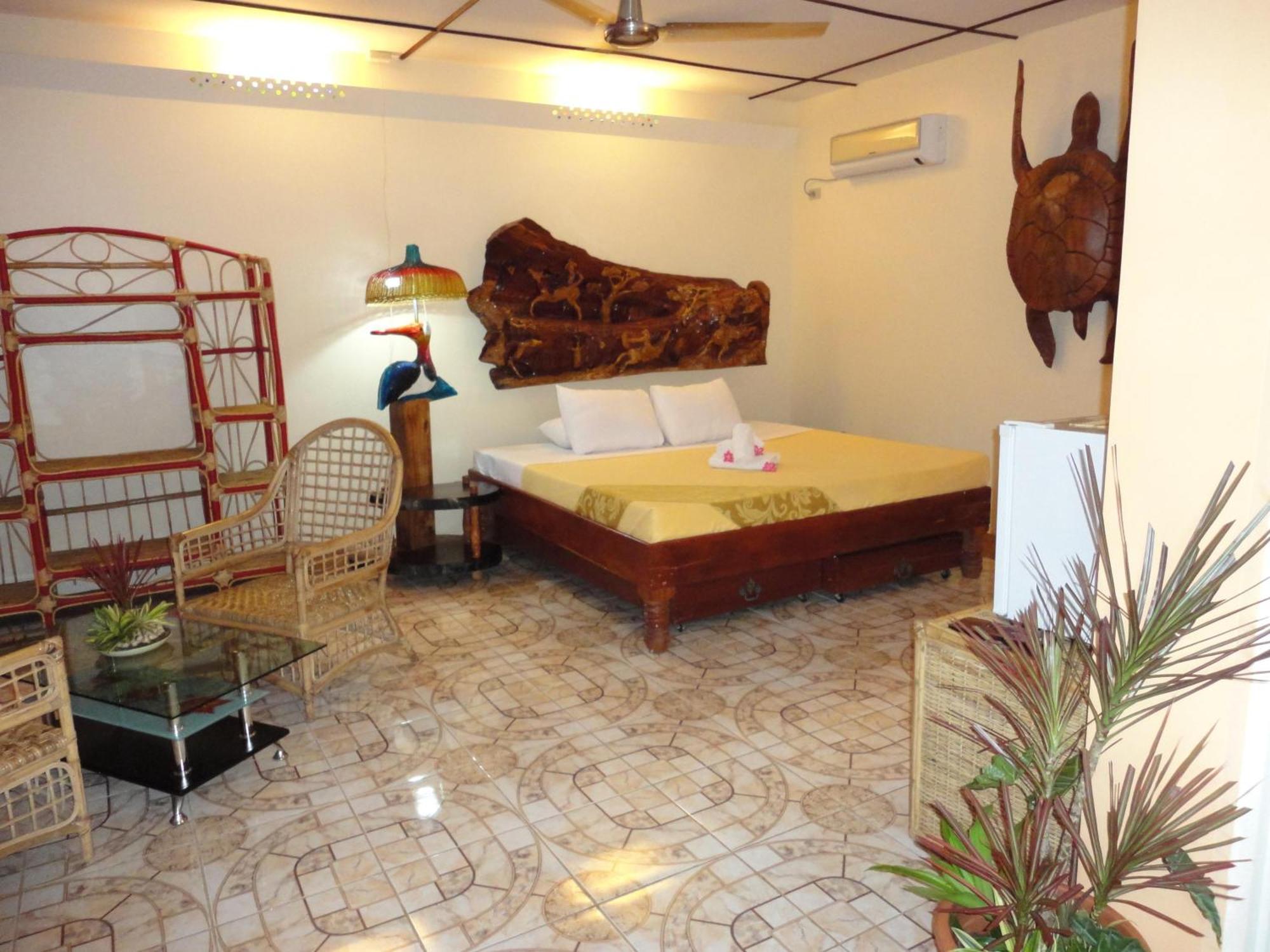 Deep Forest Garden Hotel Puerto Princesa Luaran gambar